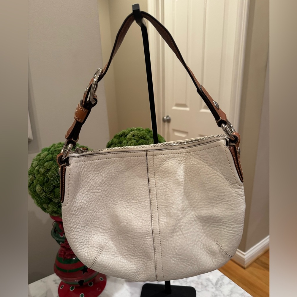 Coach - SoHo Hobo Pebbled Leather Shoulder Bag - 2008 - Great Condition - Clean